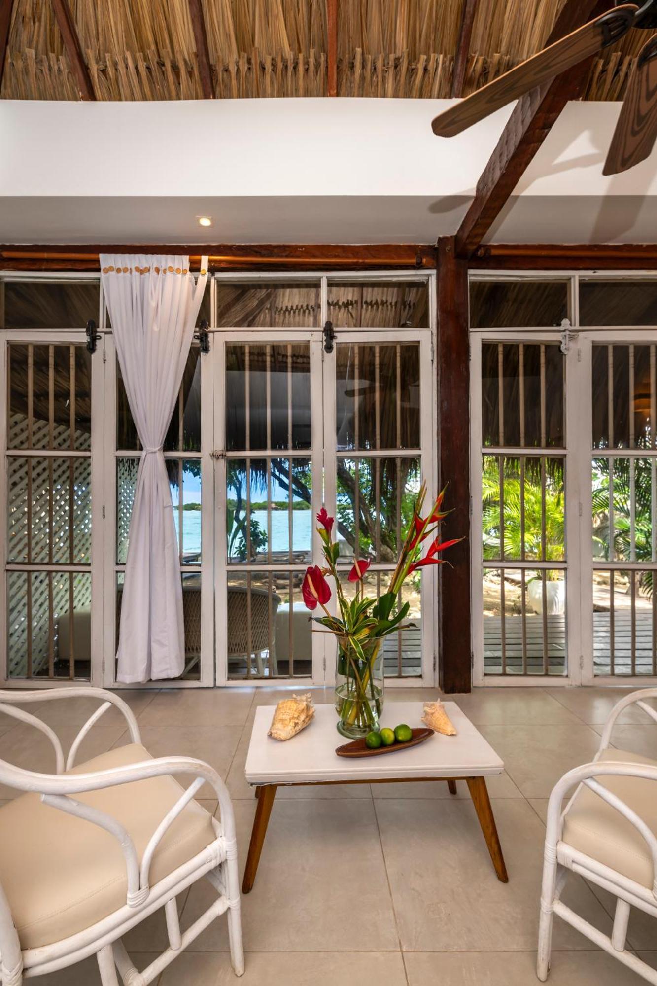 Hotel Coralina Island Isla Grande  Esterno foto