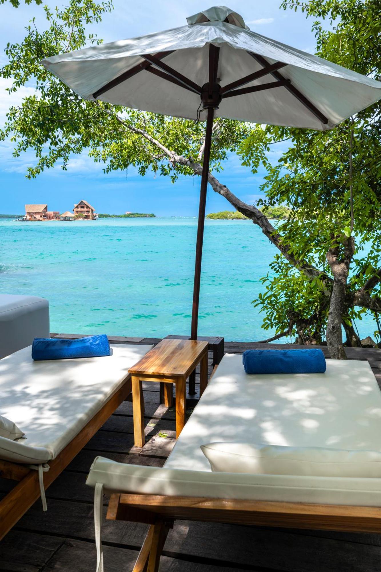 Hotel Coralina Island Isla Grande  Esterno foto